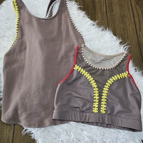 Carbon38 Tops - Carbon38 Brown and Yellow Tank Top And Matching Bra